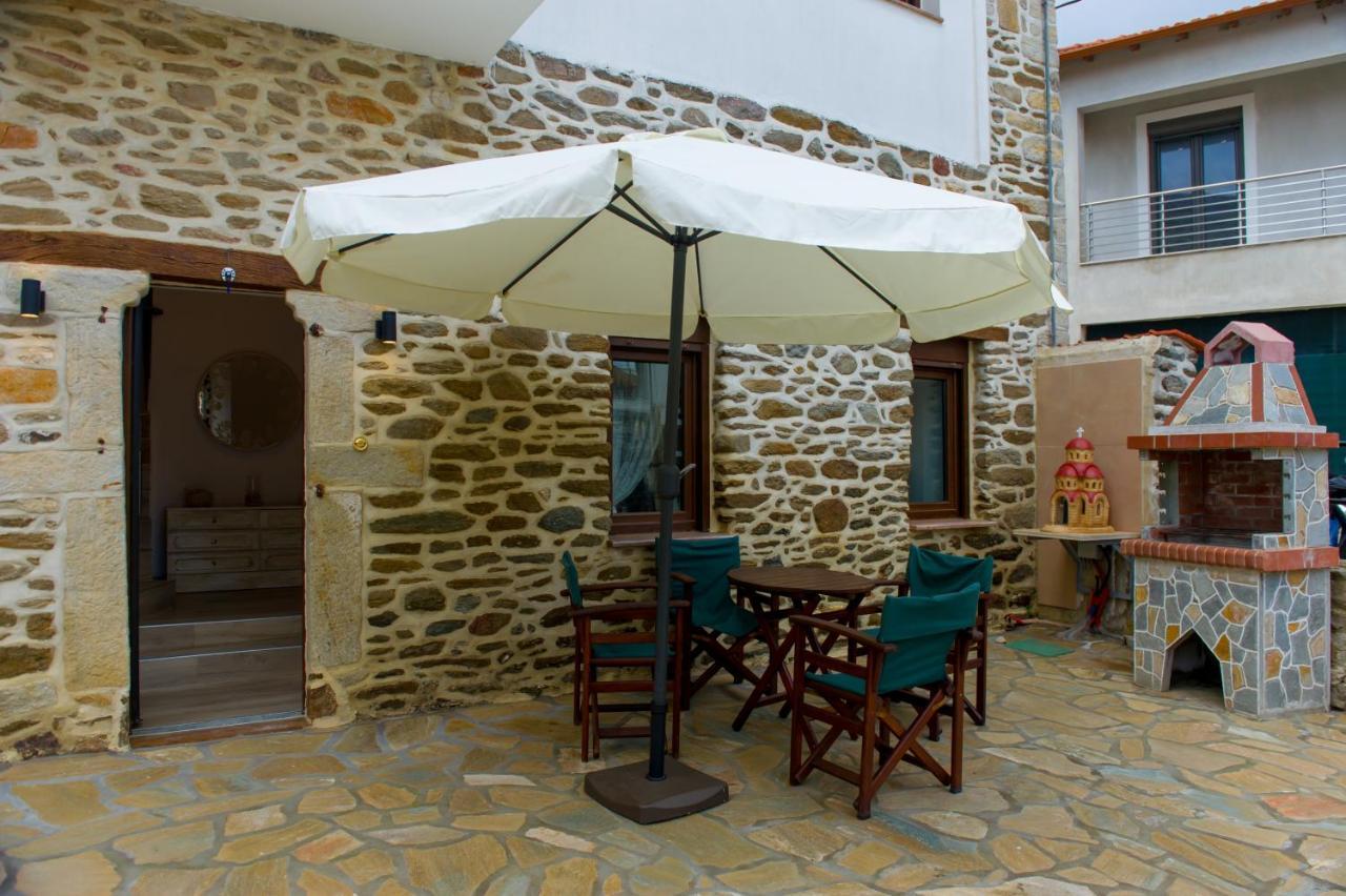 Metagkitsi To Petrino Holidays House מראה חיצוני תמונה