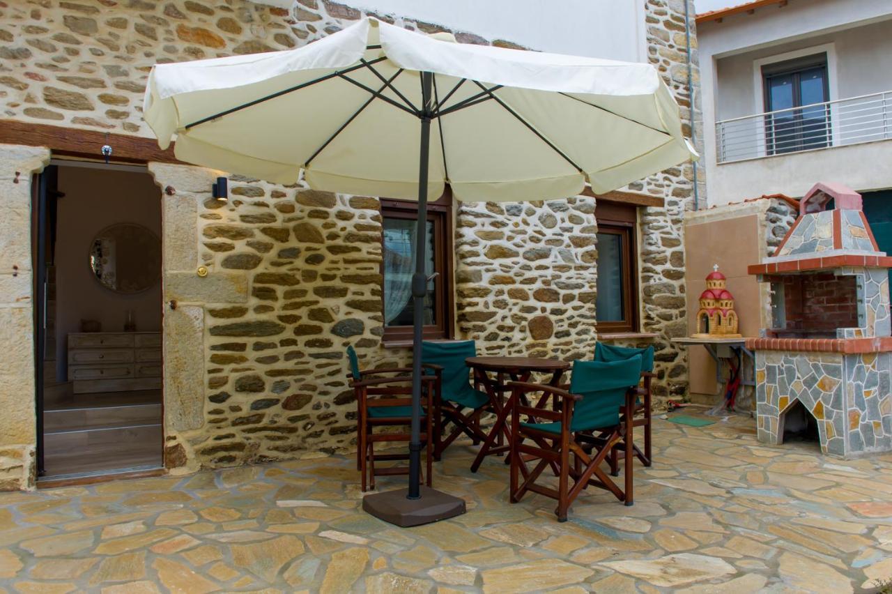 Metagkitsi To Petrino Holidays House מראה חיצוני תמונה